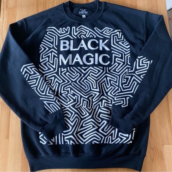 NWOT Stuzo Black Magic Crewneck - Picture 4 of 12